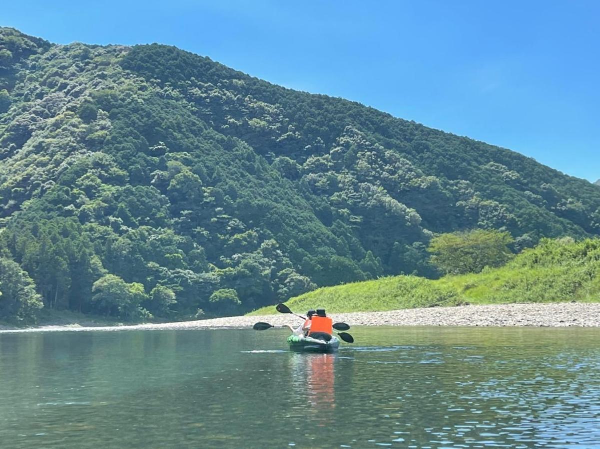 皆様お宿　海風 شيراهاما المظهر الخارجي الصورة